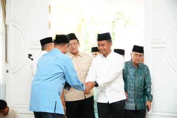 Bupati Kampar Ahmad Yuzar Apresiasi Kegiatan Khatam Al-Quran dan Buka Puasa Bersama